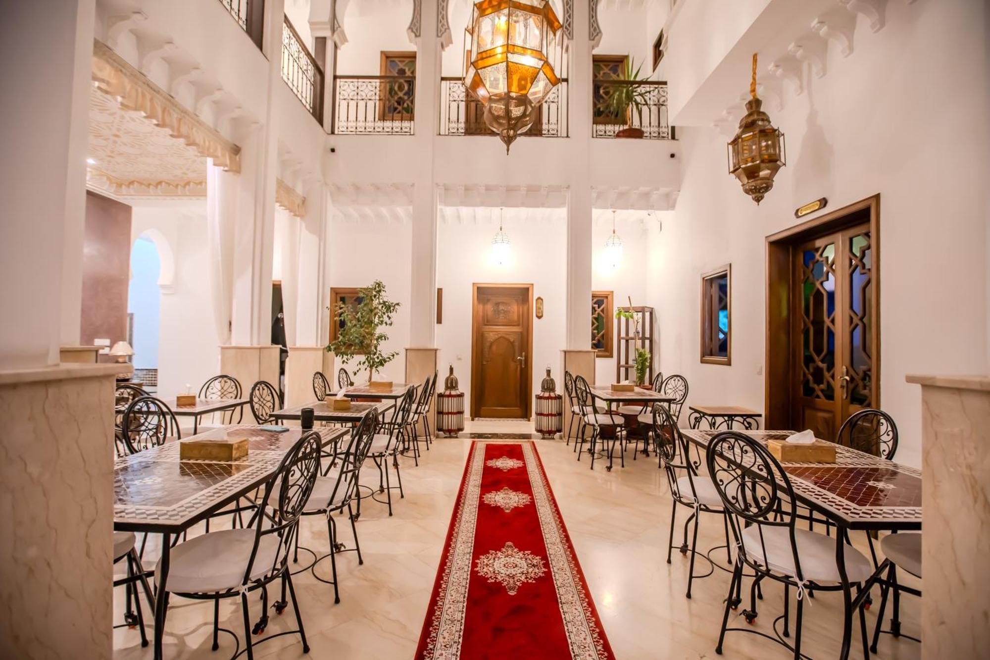 Mandana & Casa de hóspedes