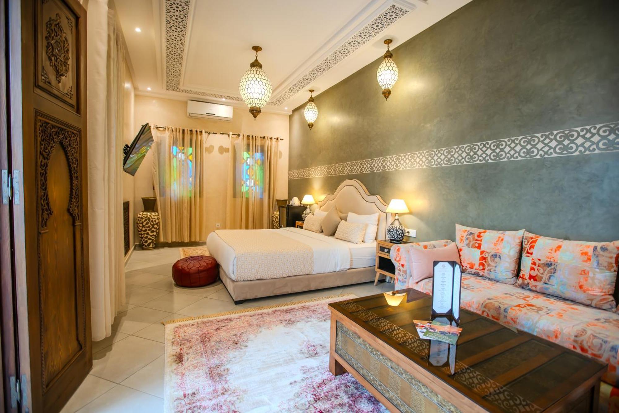 Mandana & Marrakesch